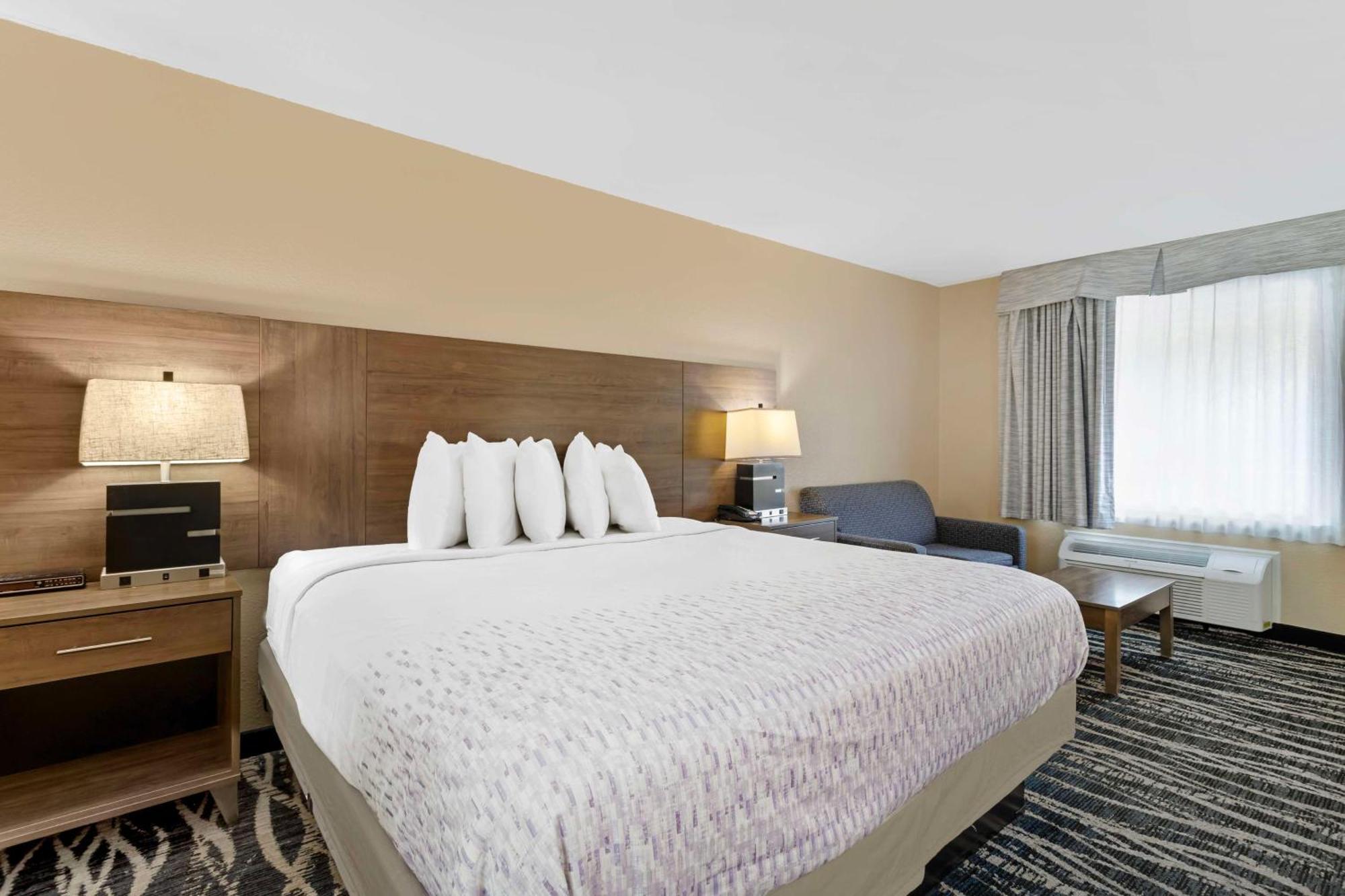 Best Western Mountainbrook Inn Мегги-Вэлли Экстерьер фото